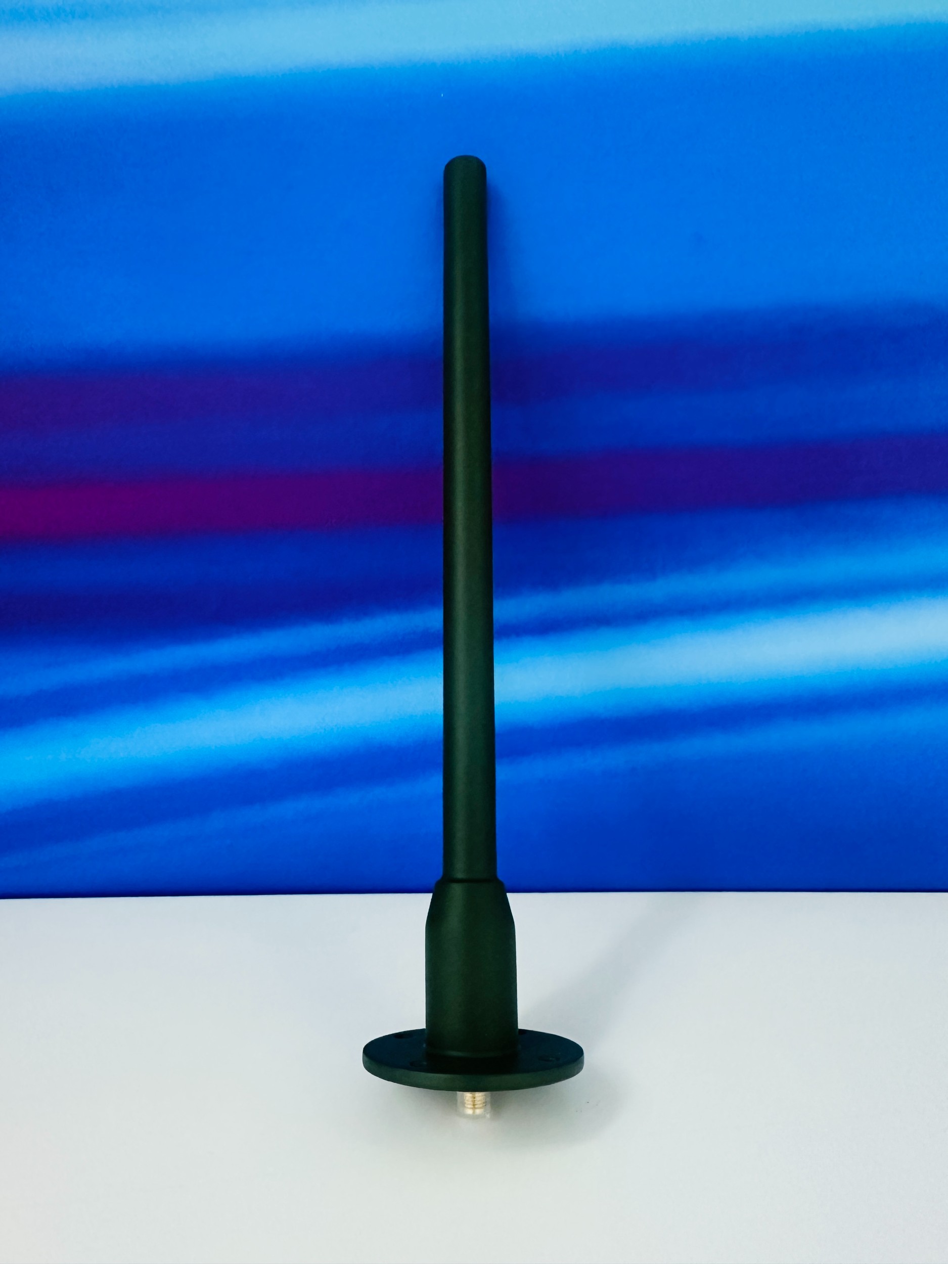 XW6630 7.1-7.5GHz高增益全向天线