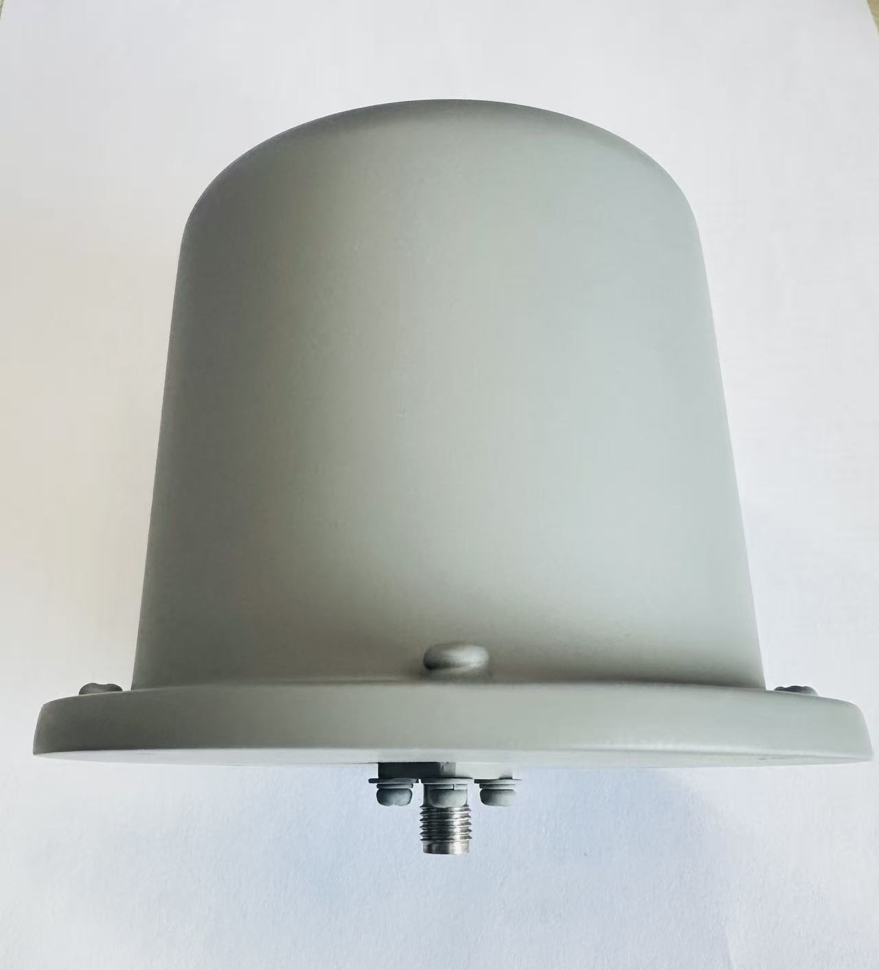 XW6670 0.8-18GHz机载全向天线